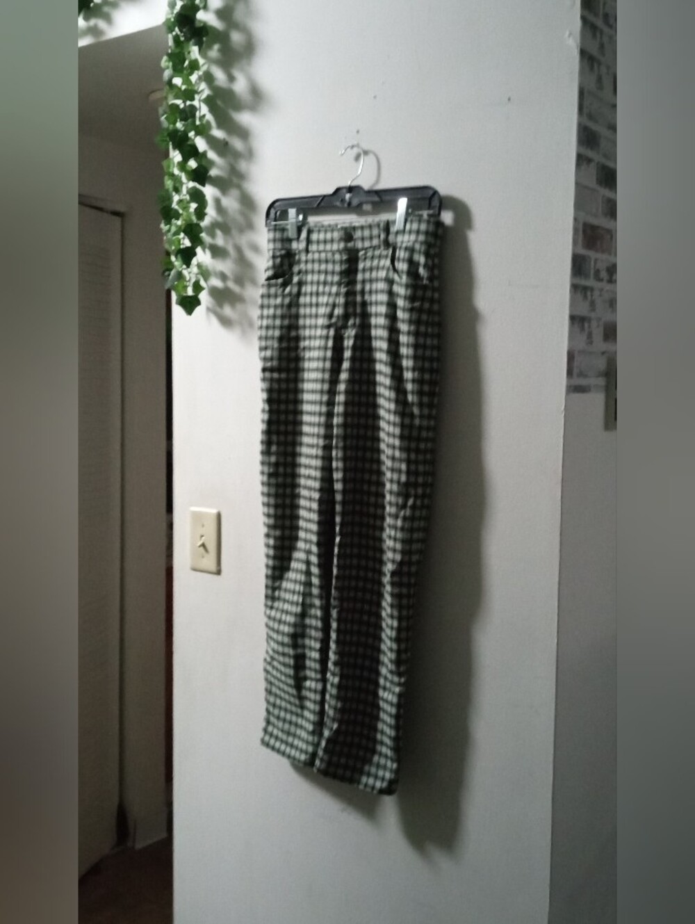 Hollister Green Checkered High Waisted Pants Size Small